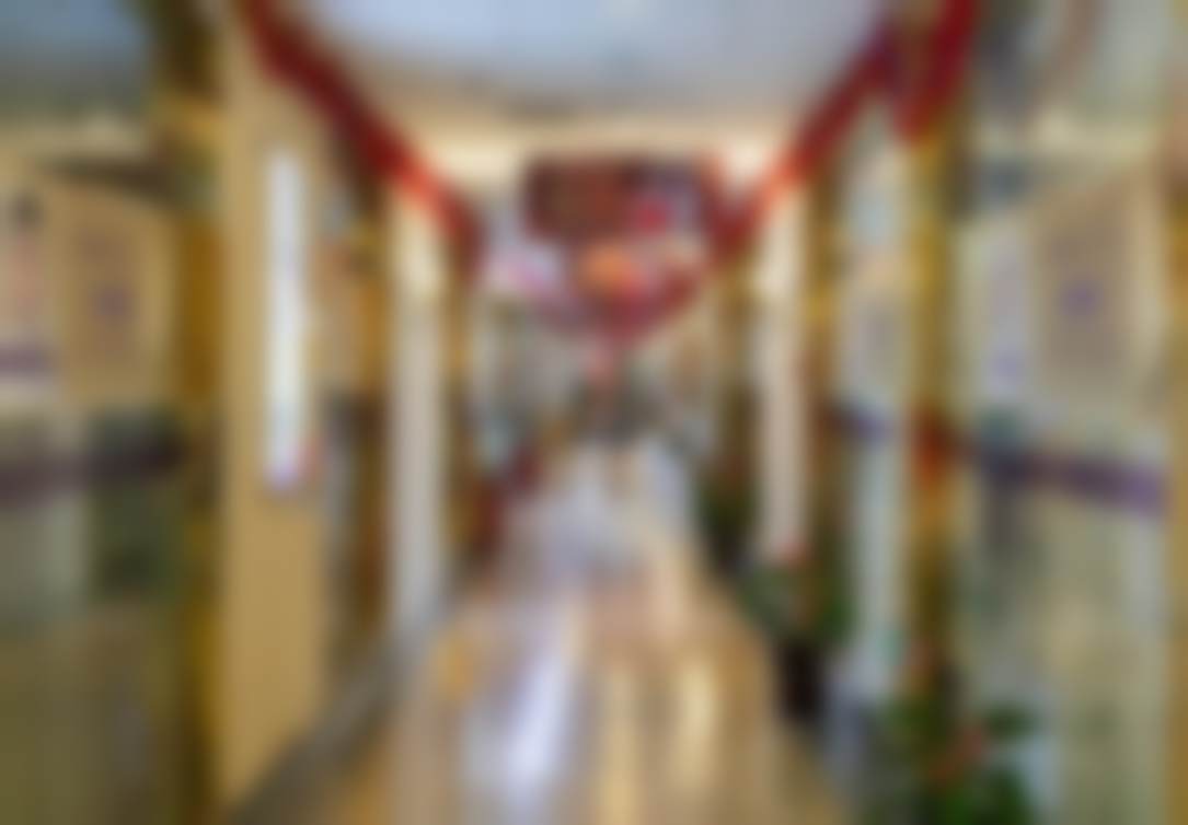 余菁在哪家医院