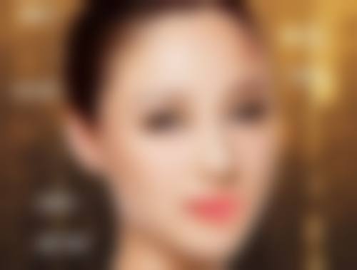 背上痘疤凸起难题怎么破？坚持治疗有成效