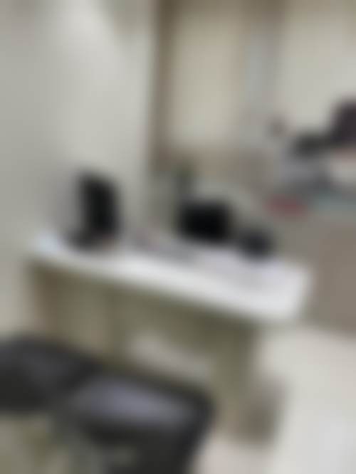 抓伤的伤疤痕迹怎么消除？多方案综合治疗，结合医院专业护理加速修复 