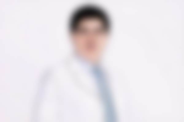 邹萍医生仿真绣眉实例