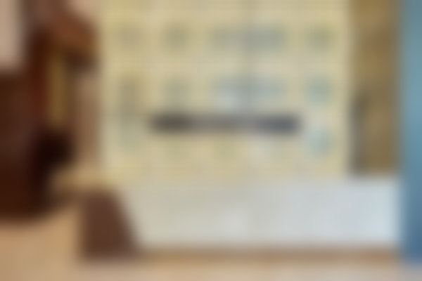 二、韩国菲斯莱茵口腔正规吗？来看看医院资质：