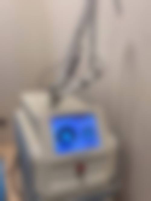 二、贵阳中医学校第一附属医院整形科正规吗？来看看医院资质：