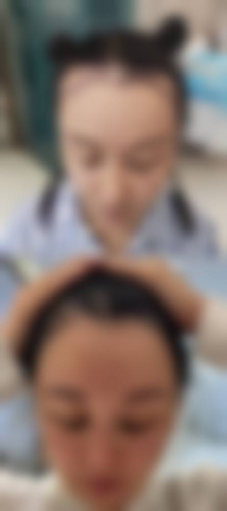 三、北京添禾植发中 心医生介绍:
