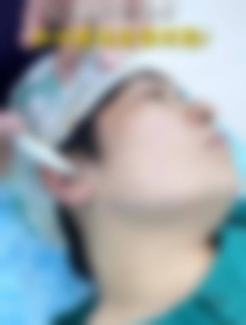 三、成都朗睿医疗美容诊所医生介绍: